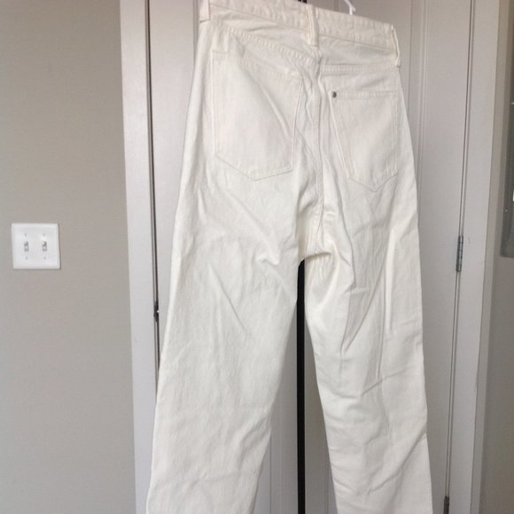 White Cream Loose Fit Coupe Ample Jean - Picture 1 of 6